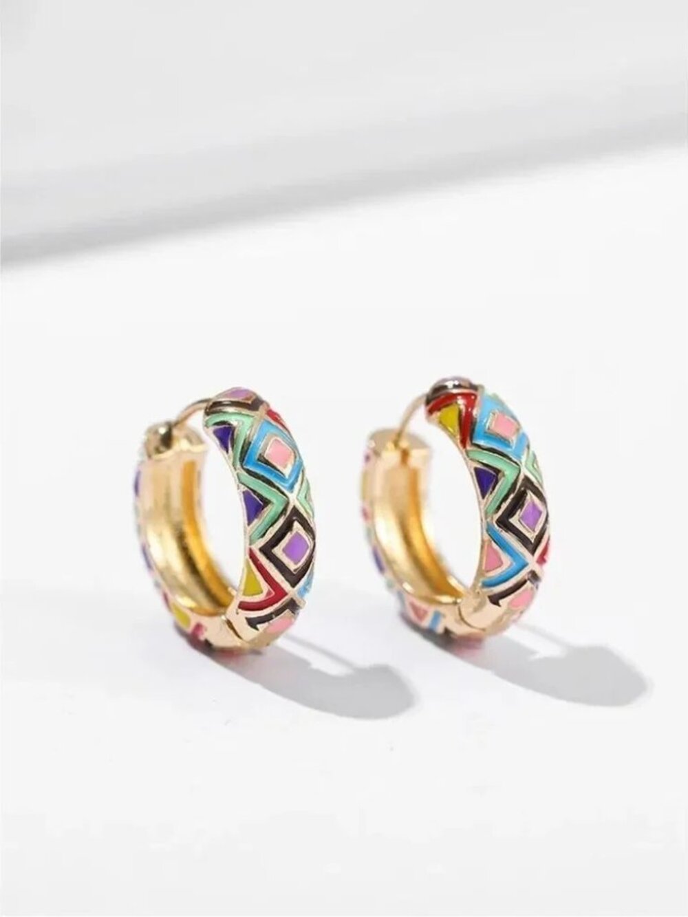 Multicolor Enamel Hoop Earrings Q1024